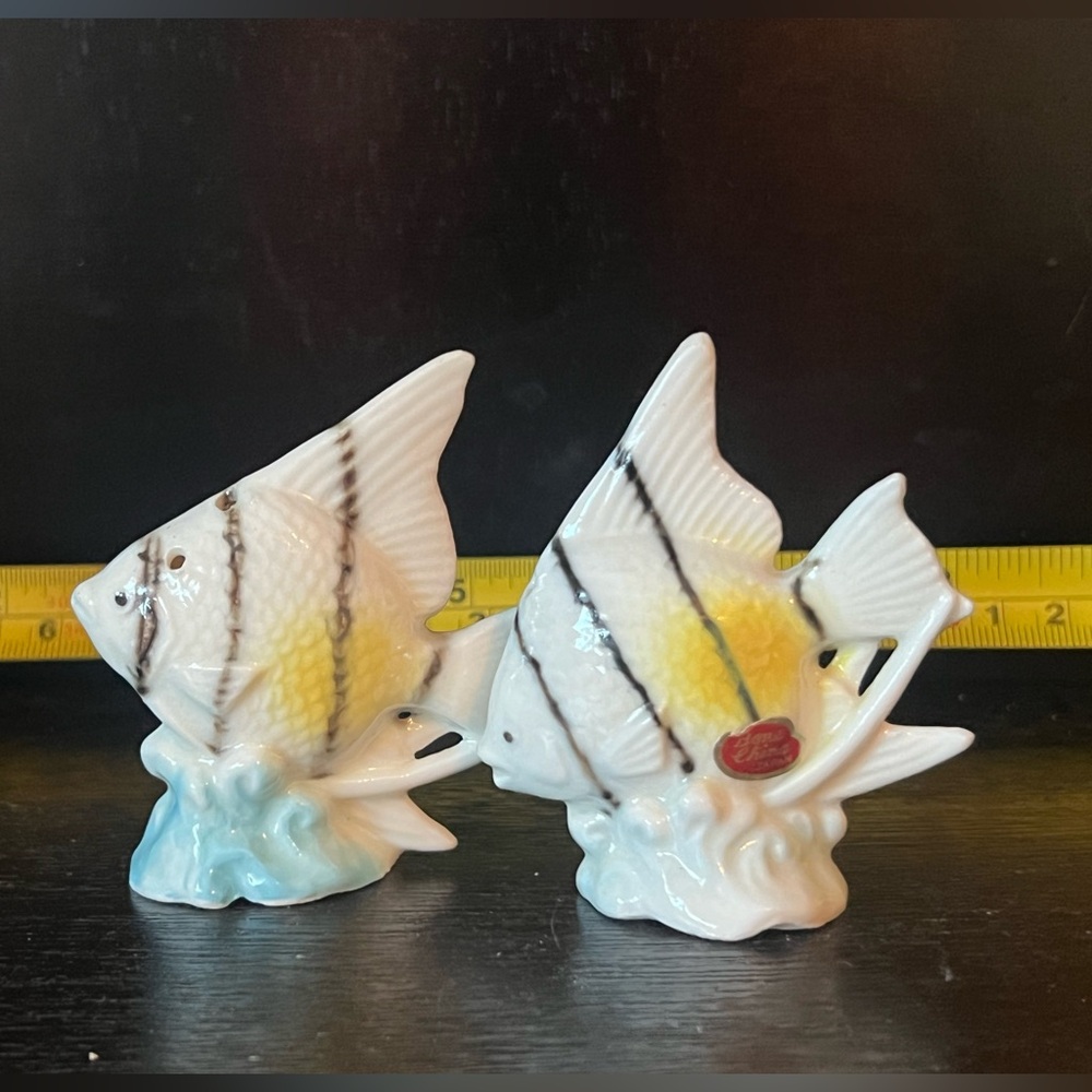 Fancy Fish Salt Pepper Set